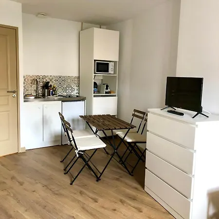Logement Neuf, Tout Confort, Au Coeur Du Village Saint Didier  Exterior photo